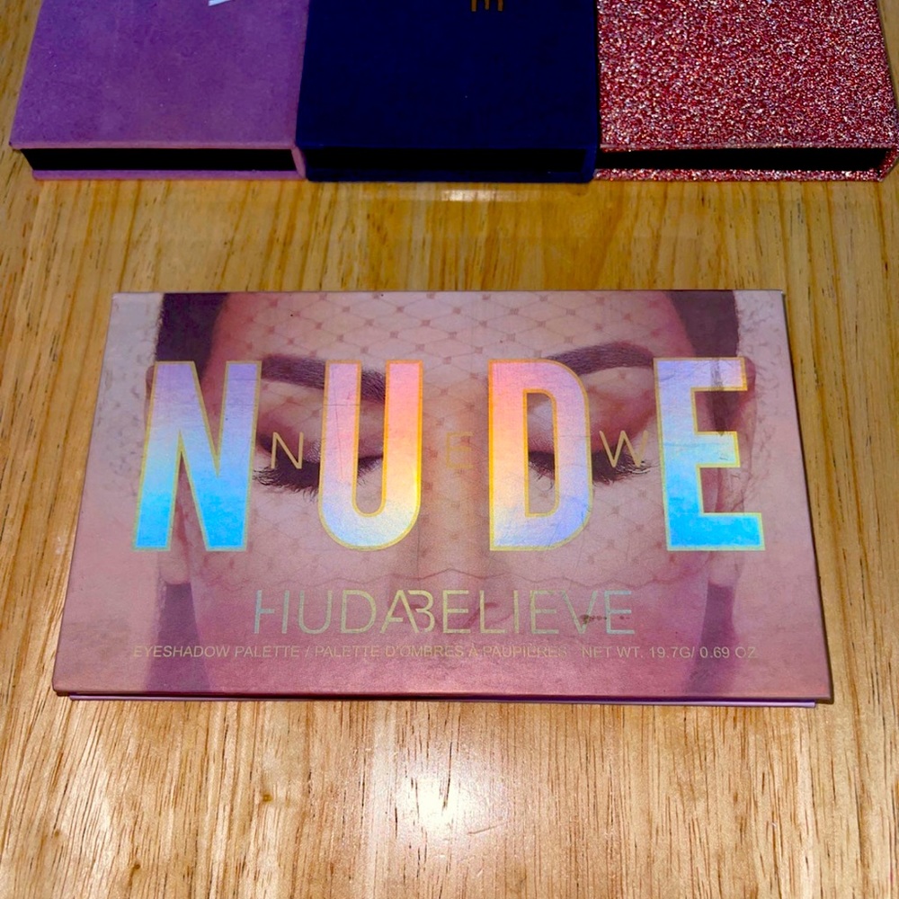 Huda Beauty Nude Eyeshadow Palette * SOLD on another Site*